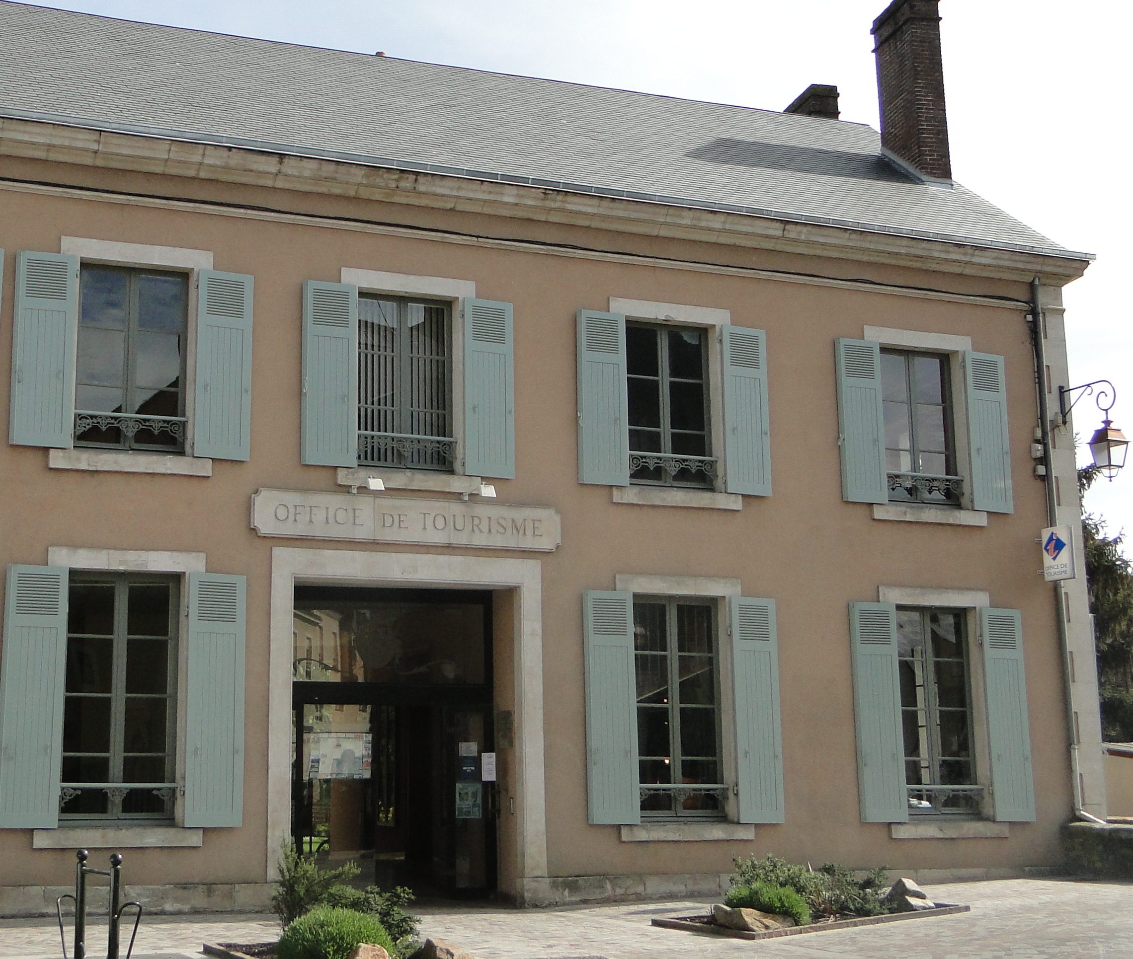 La Tour De Pizz La Ferte Bernard