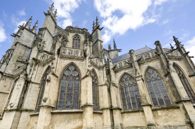 Focus : L’Église Notre Dame des Marais